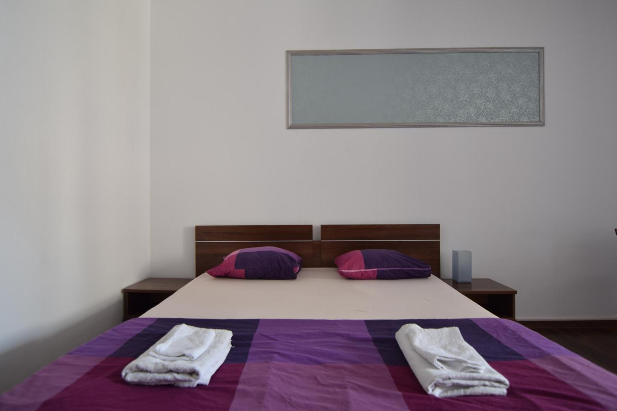 Resedinta Luterana Apartment บูคาเรสต์ ภายนอก รูปภาพ